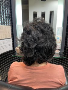 抗がん剤治療後の縮毛矯正カットカラーでウィッグ卒業自毛デビュー！