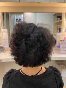 抗がん剤治療後の縮毛矯正カットで超絶大変身！！