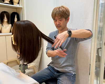 薄毛や再生毛に特化した美容師が担当
